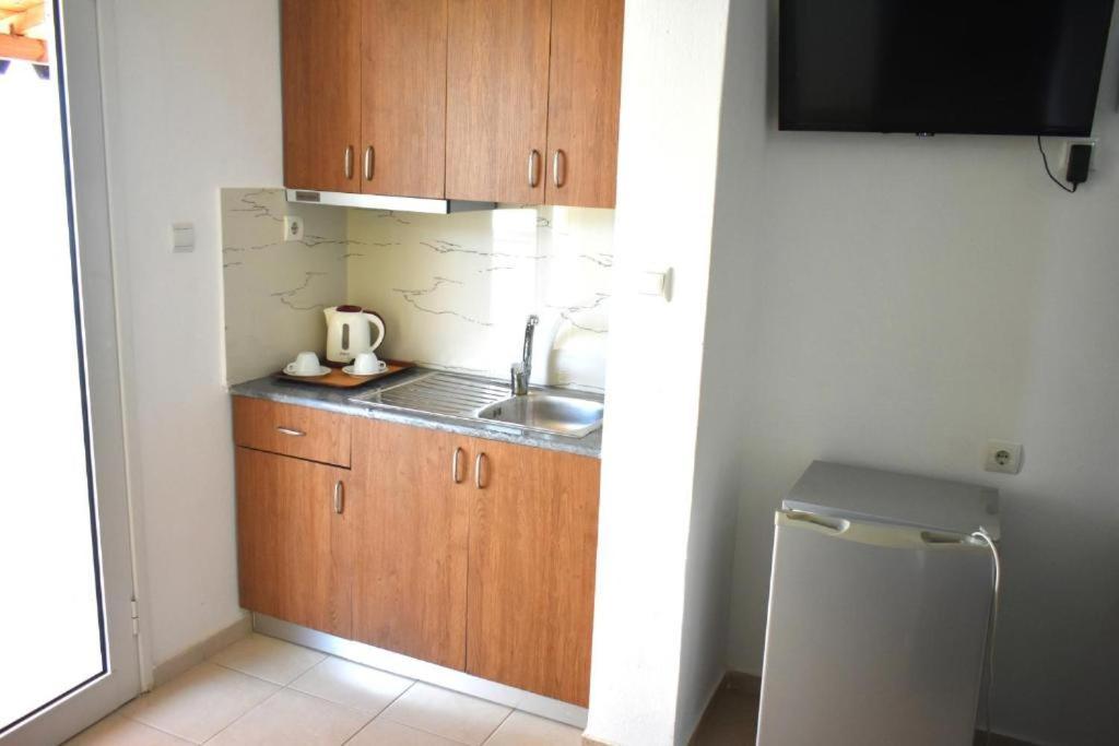 Ionio Rooms II هيماري المظهر الخارجي الصورة